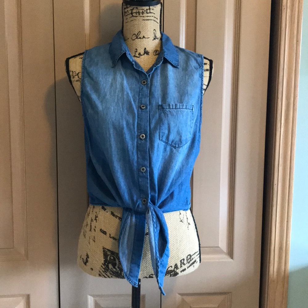 Button Up Tank Tie Crop Top